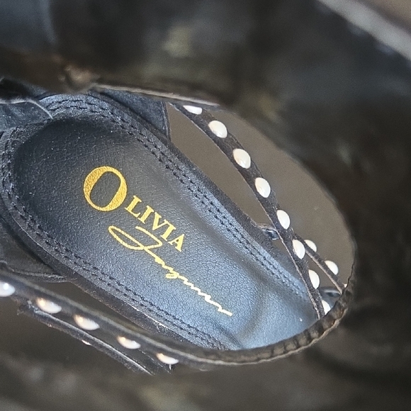 Chic Black Strappy Heels with Studded Details - Picture 2 of 10